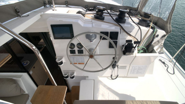 YachtABC - Idefix - Croatia - Fountaine Pajot Lucia 40 - 3 cab.